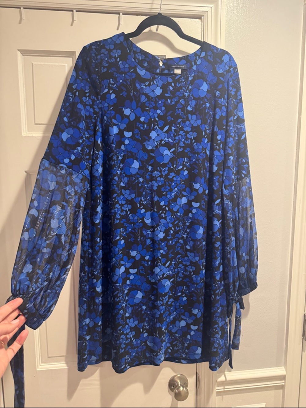 Tommy Hilfiger Blue and Black Floral Long-Sleeve Dress